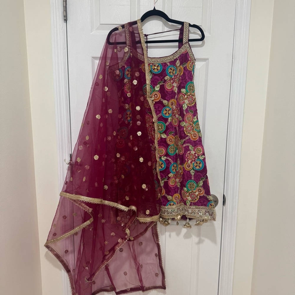 Womens Indian Pakistani Suit Sharara Palazzo Purple Floral Design Size 42 New